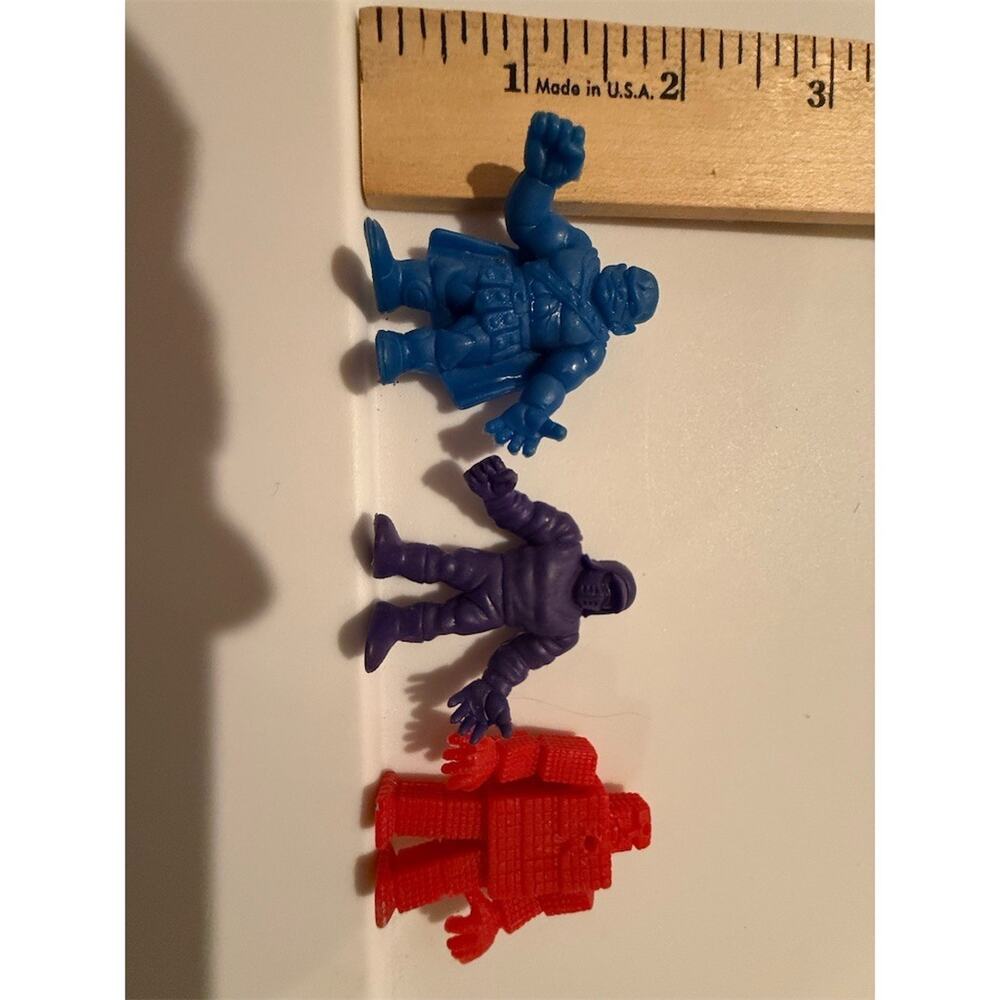 Vintage Mattel M.U.S.C.L.E. Men Kinnikuman Mini Figures Lot of 3 - Picture 3 of 14